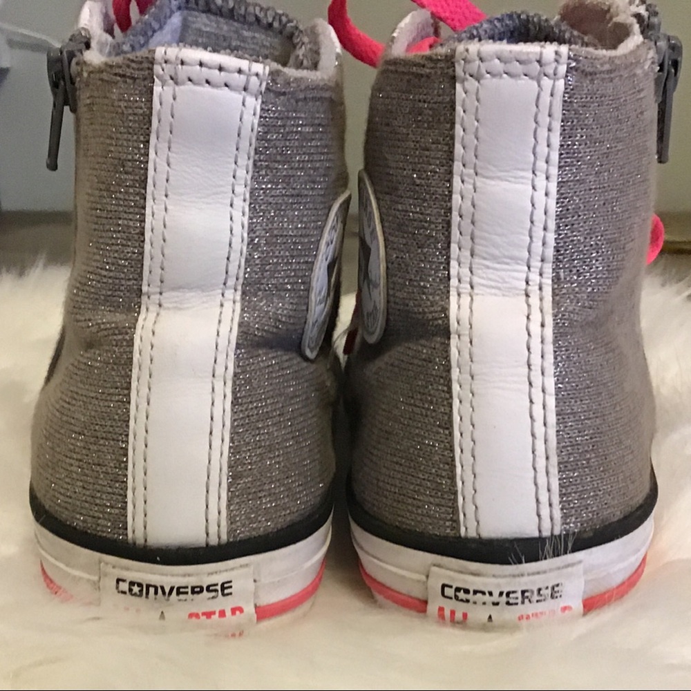 Converse All Star Chuck Taylor High Tops - Picture 3 of 7
